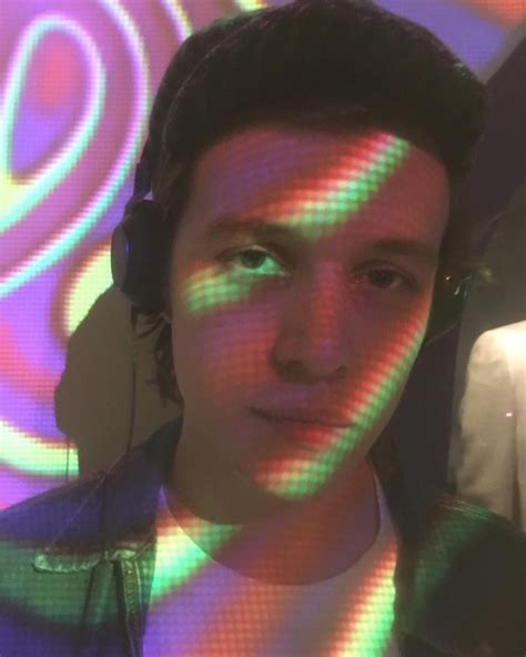 Nick (@therealnickrobinson) • Instagram photos and videos